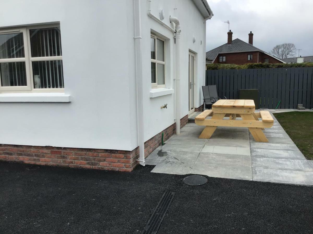 Slievenagarragh. A House In The Garden Villa Hilltown Exterior photo